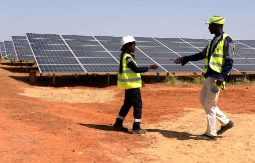 Industrial facility using a large-scale ground-mounted solar system